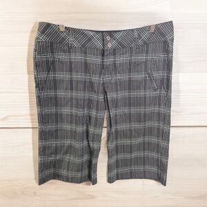 COLUMBIA Black Plaid Golf Style Bermuda Shorts Hiking Outdoor Women's Size 12